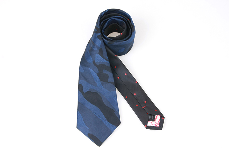 camo necktie (one color)